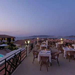 Hotel Palau Отель Палау